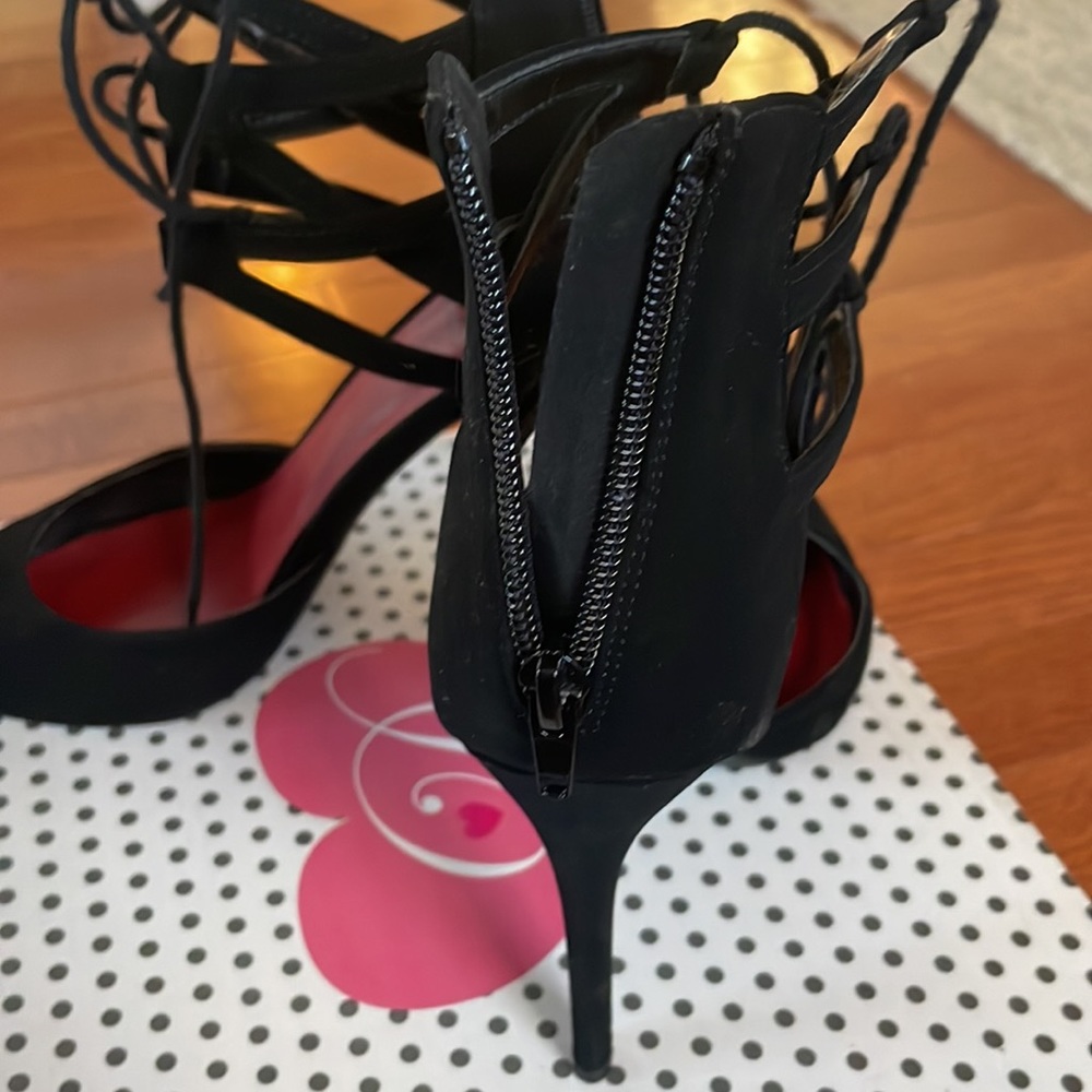 NWOT! Black lace-up Stillettos - Picture 4 of 6